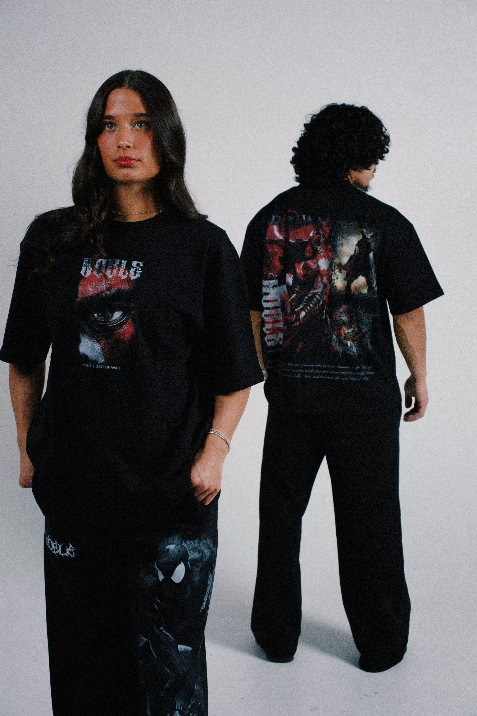 GOW OVERSIZED TEE