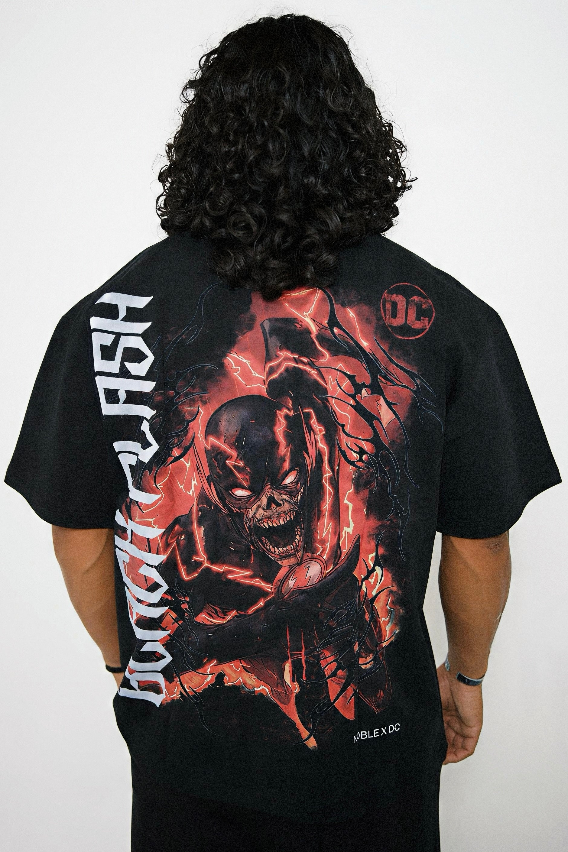 BLK FLASH OVERSIZED TEE