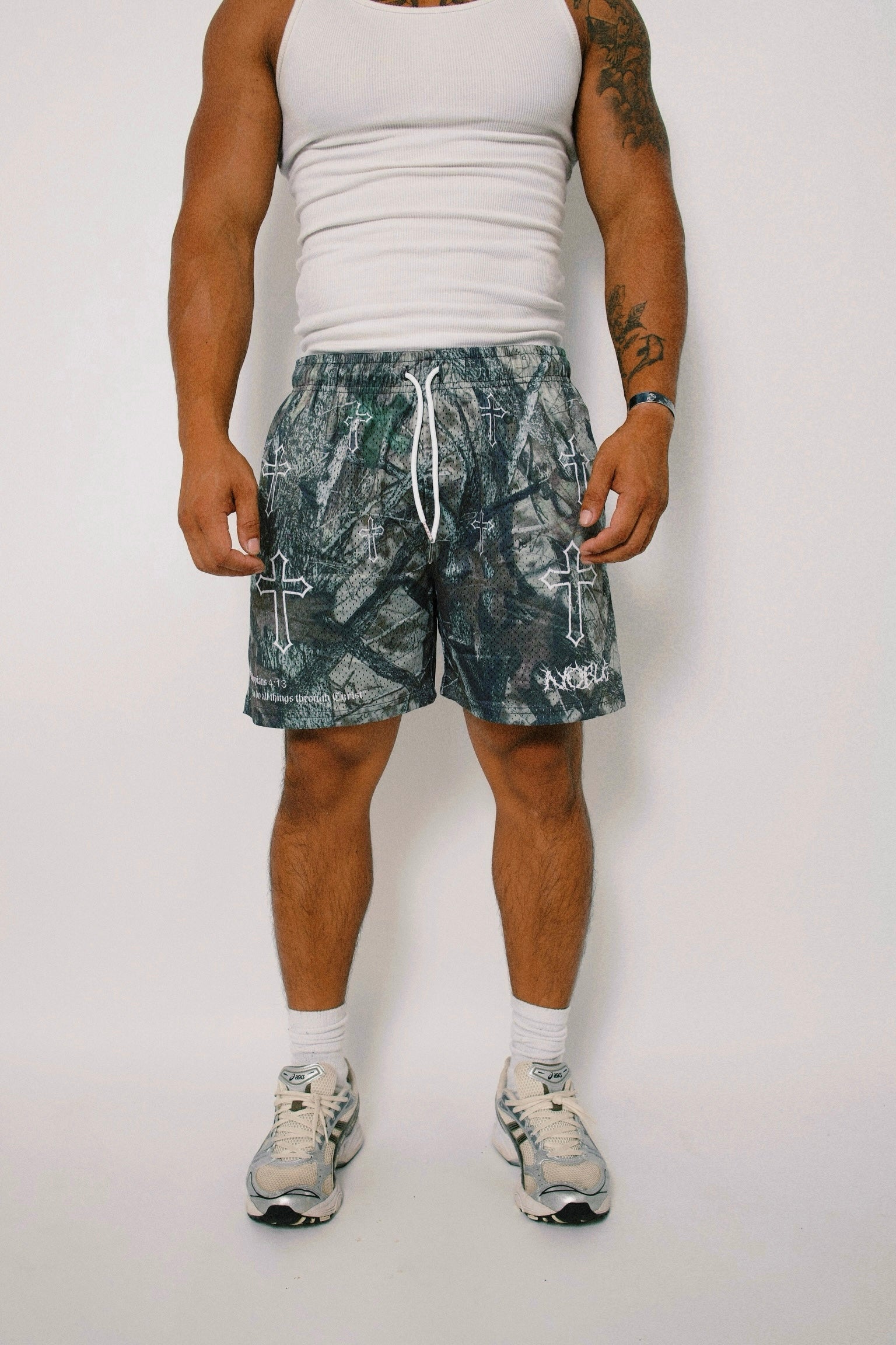 4:13 CROSS 6IN MESH SHORT (CAMO)