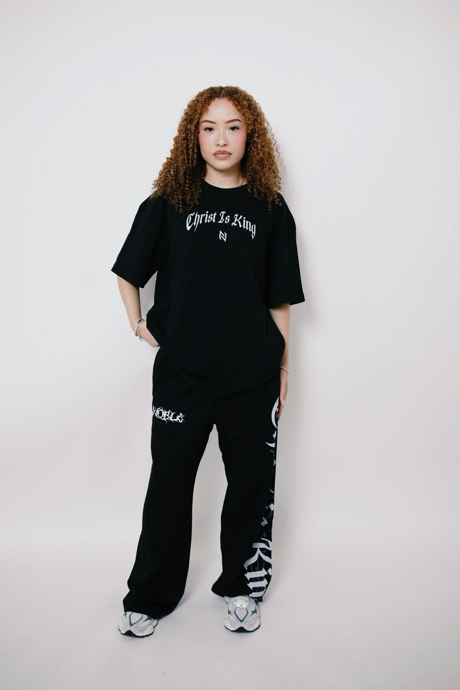 “CHRIST IS KING V3” OVERSIZED TEE