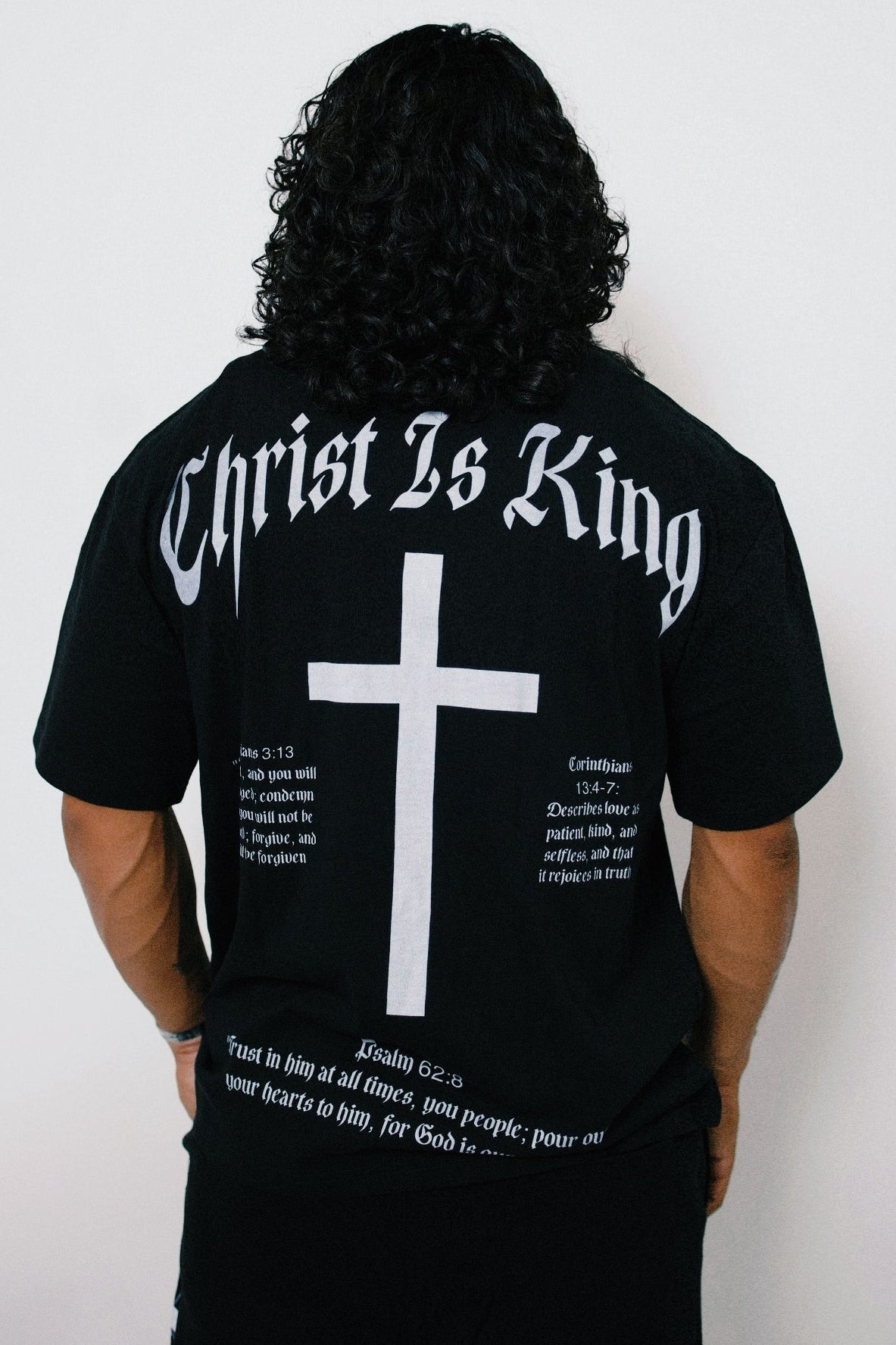 “CHRIST IS KING V3” OVERSIZED TEE