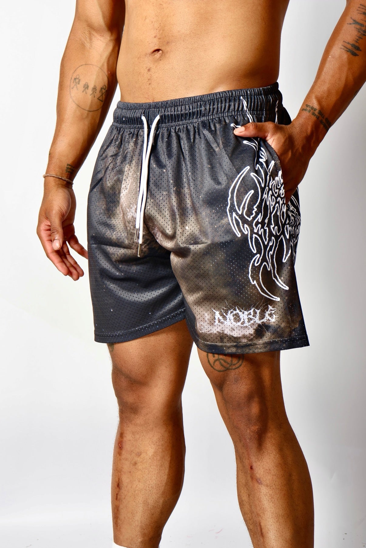 NEO GALAXY MESH SHORTS (WHITE NEO TRIBAL) - noble