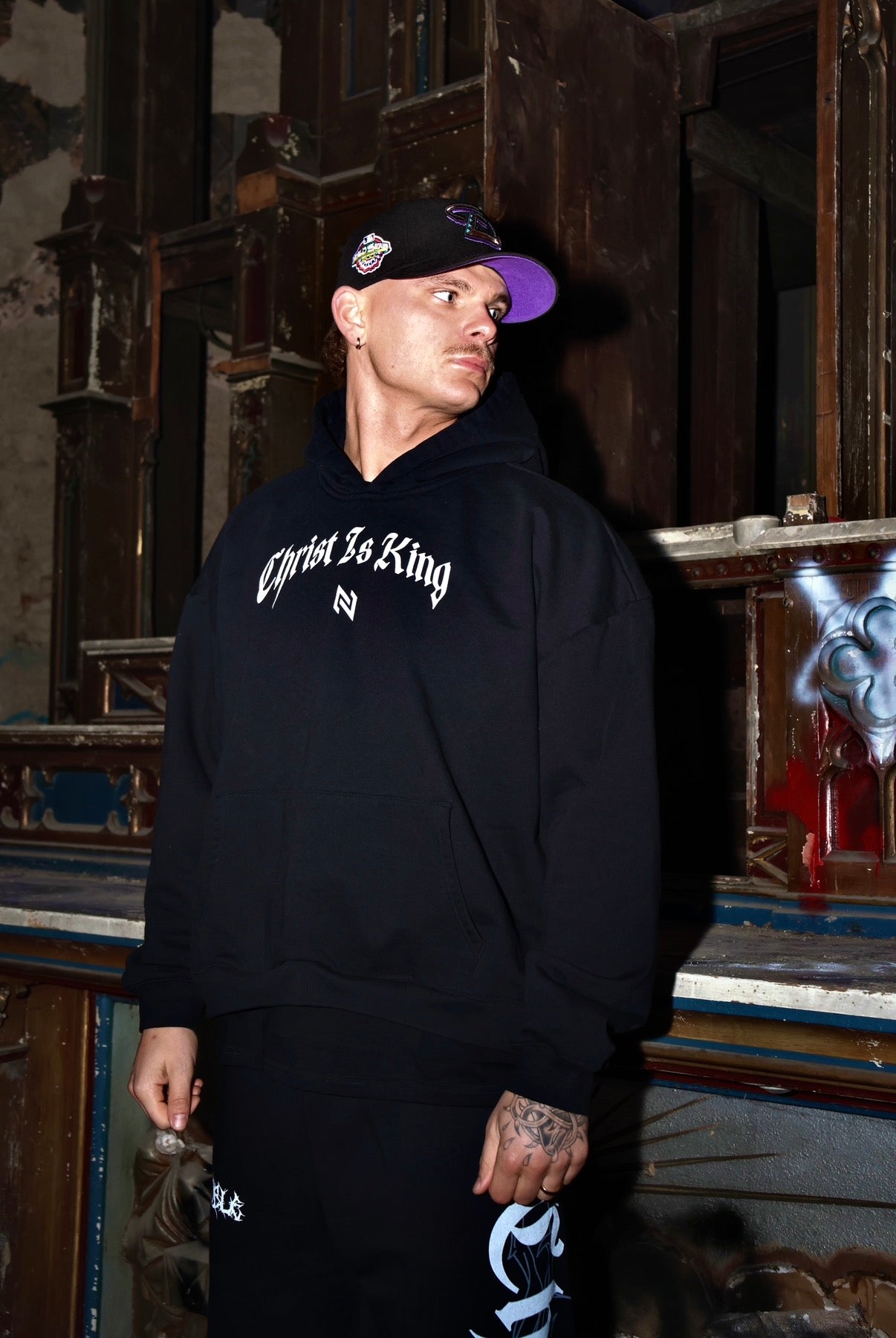 CHRIST IS KING HOODIE - noble