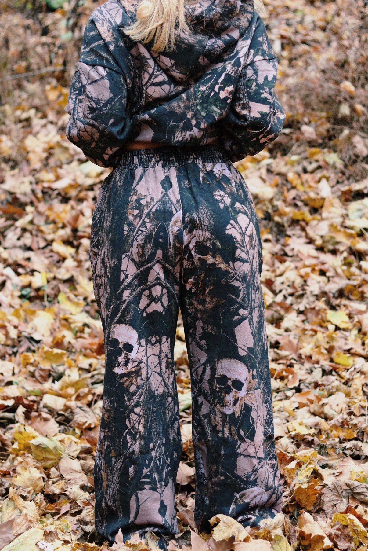 SKULL CAMO SWEATS | TAN