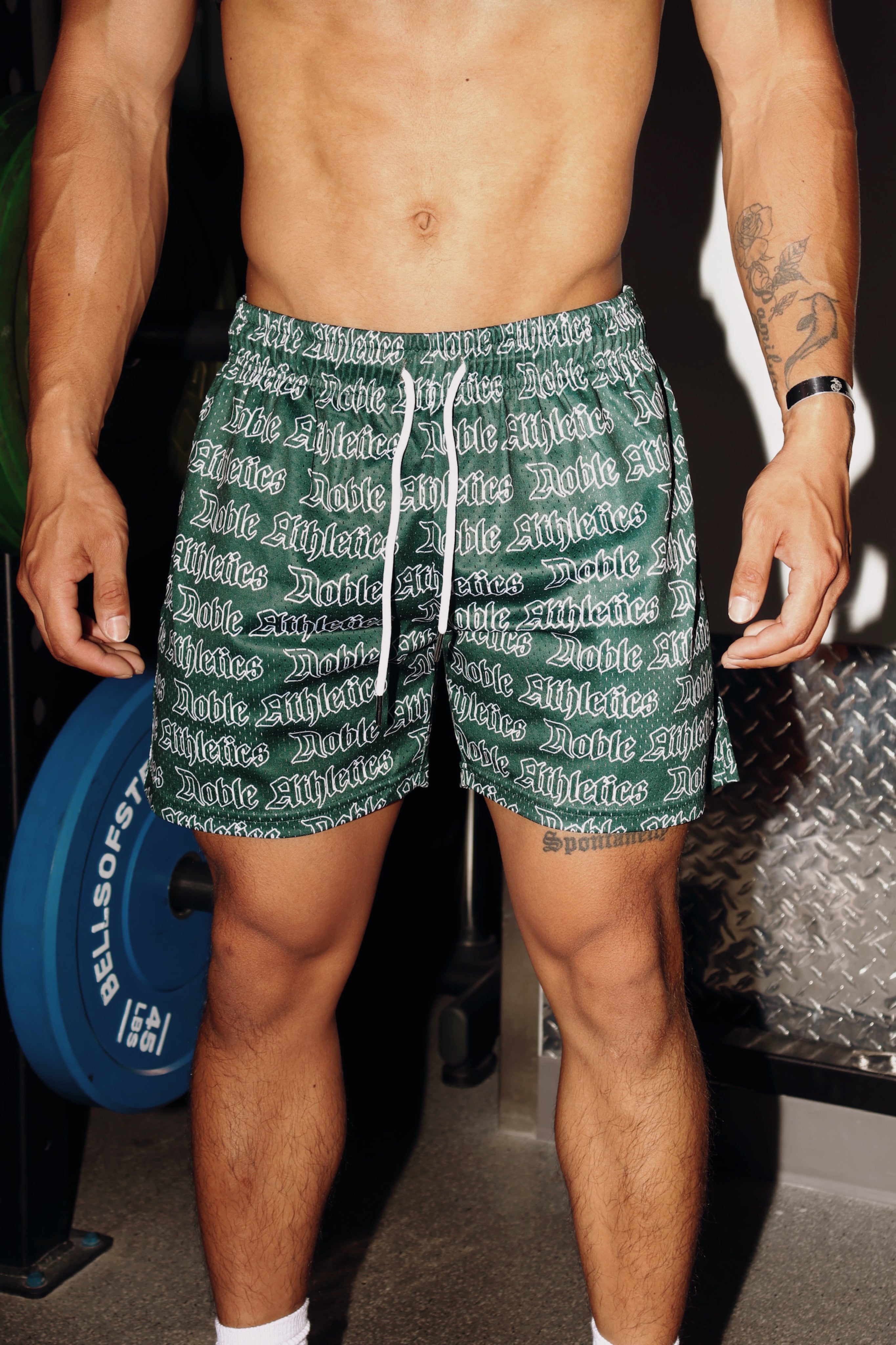 “CORE” MESH SHORTS - FOREST GREEN