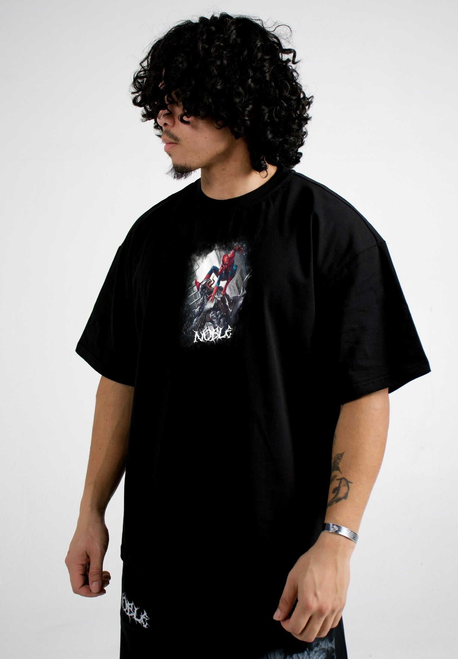 SPIDEY VS V3NOM OVERSIZED TEE