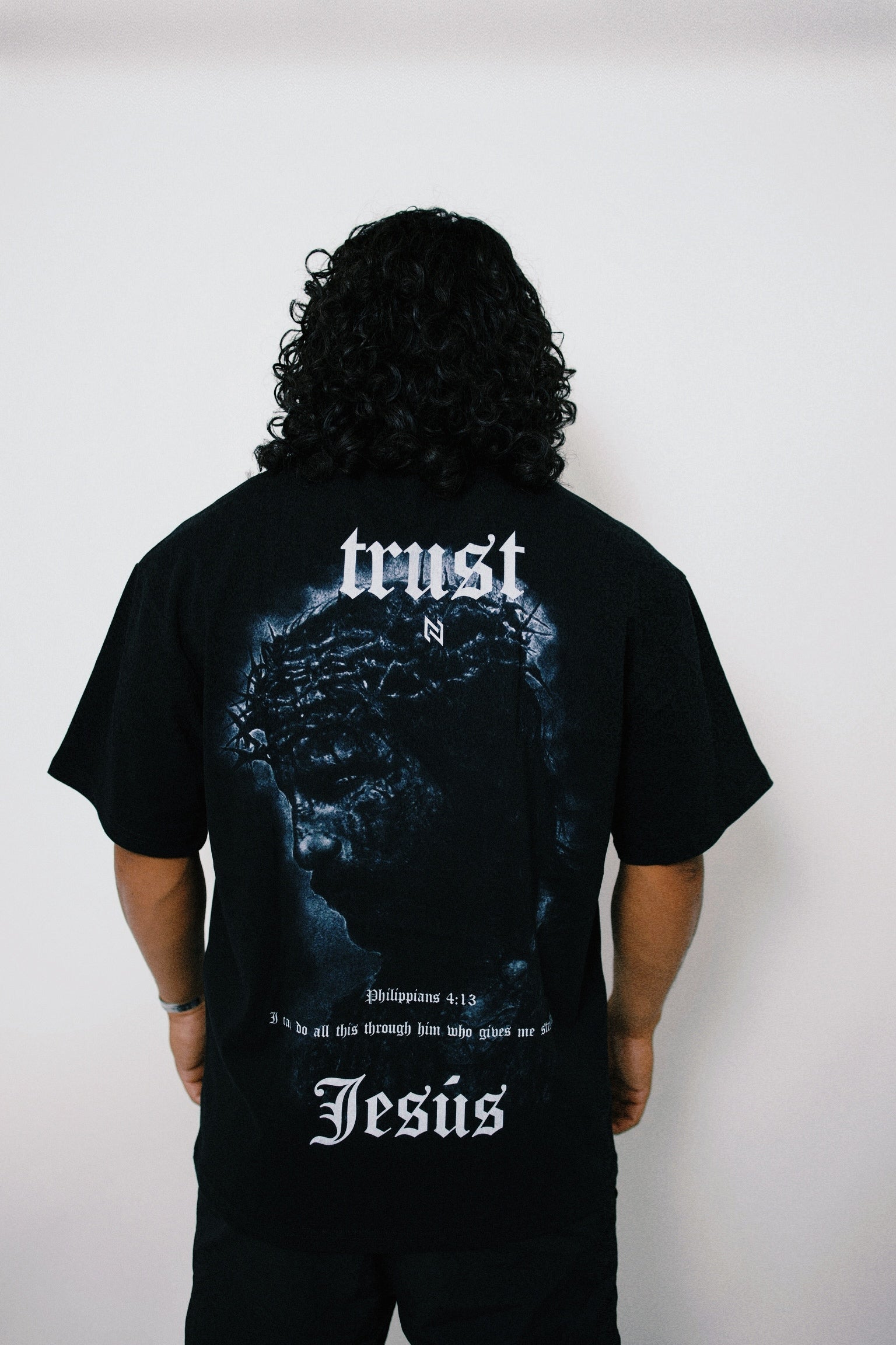 “TRUST JESUS” OVERSIZED TEE