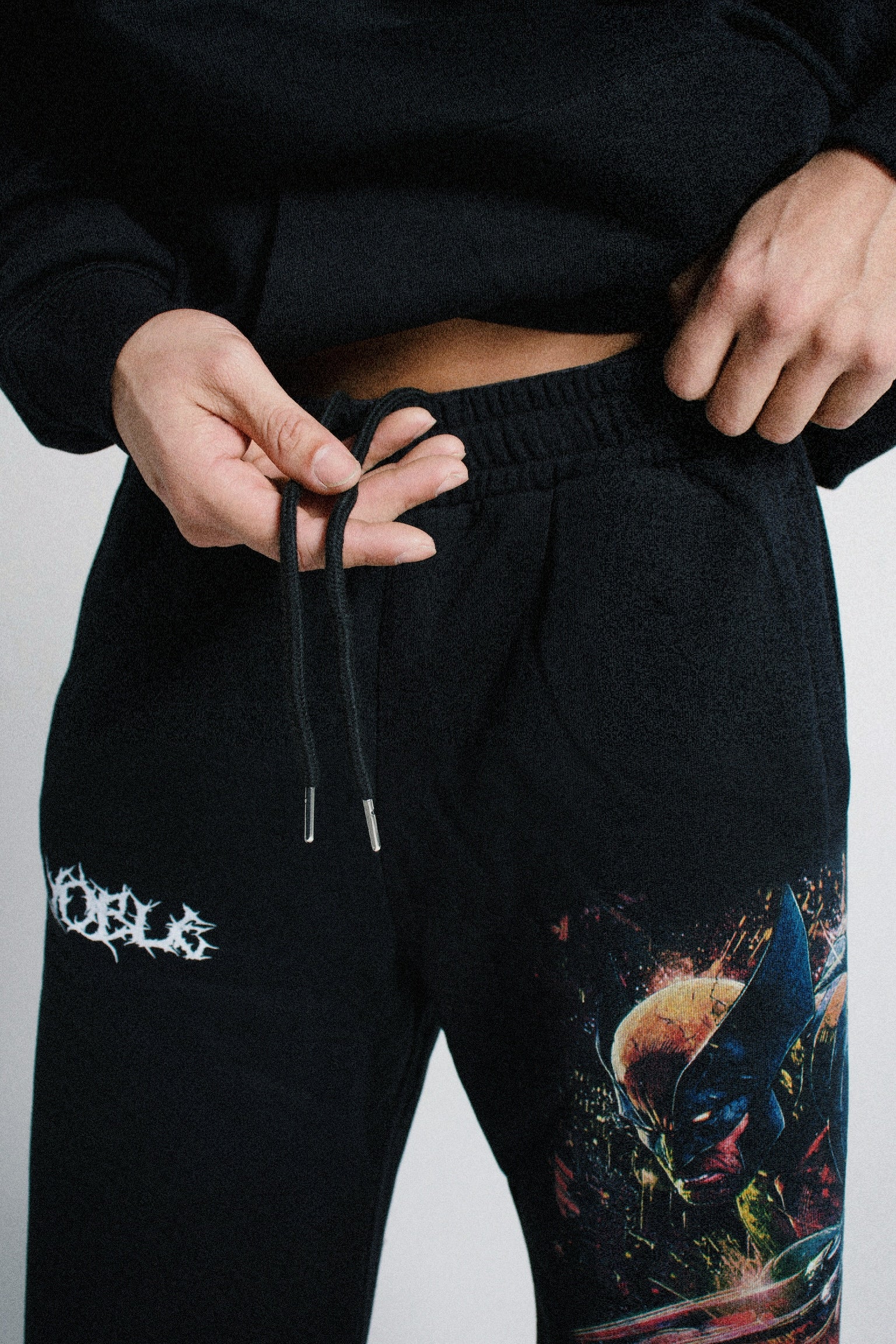 WOLVERINE OVERSIZED SWEATPANTS