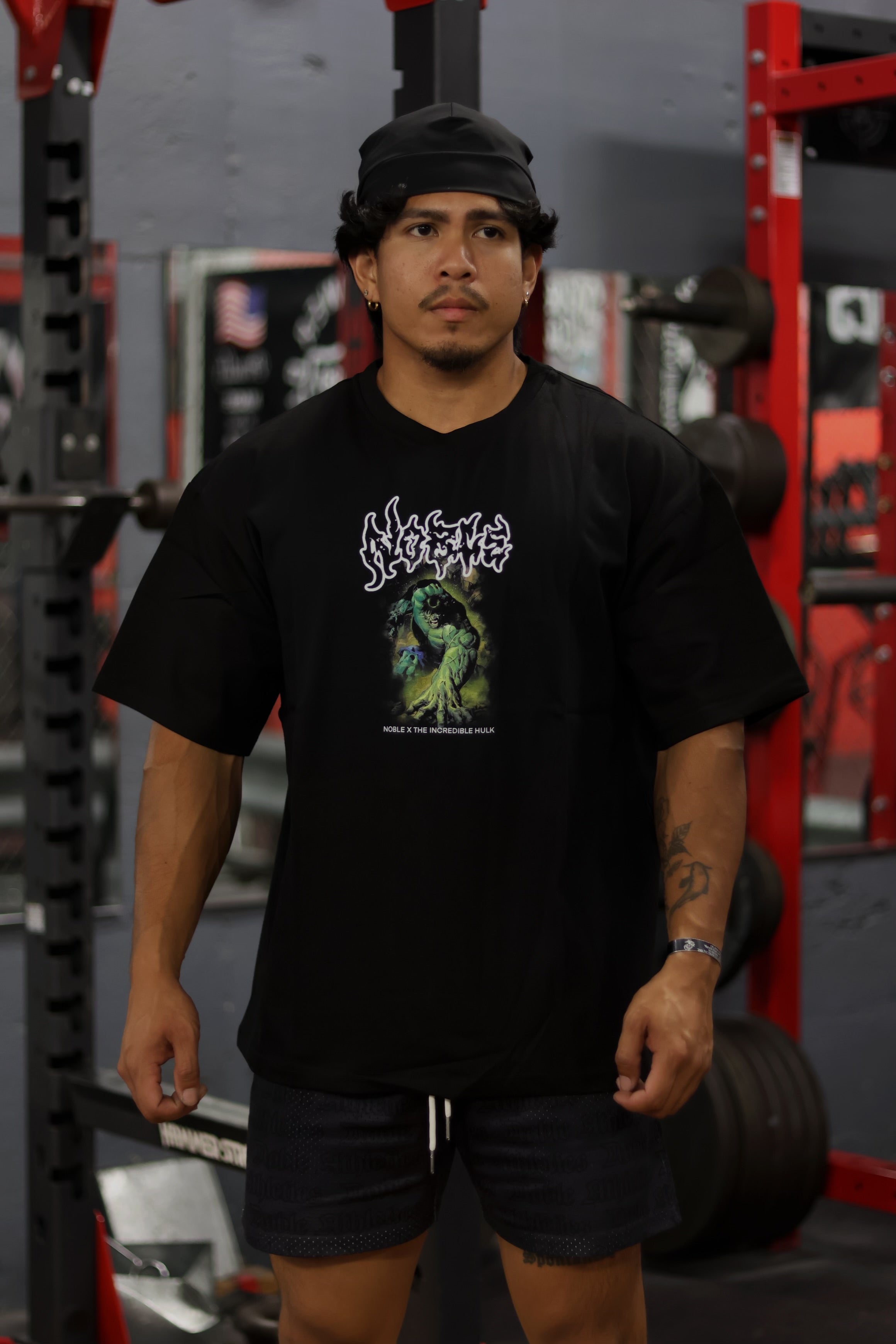 THE INCREDIBLE HULK OVERSIZED TEE