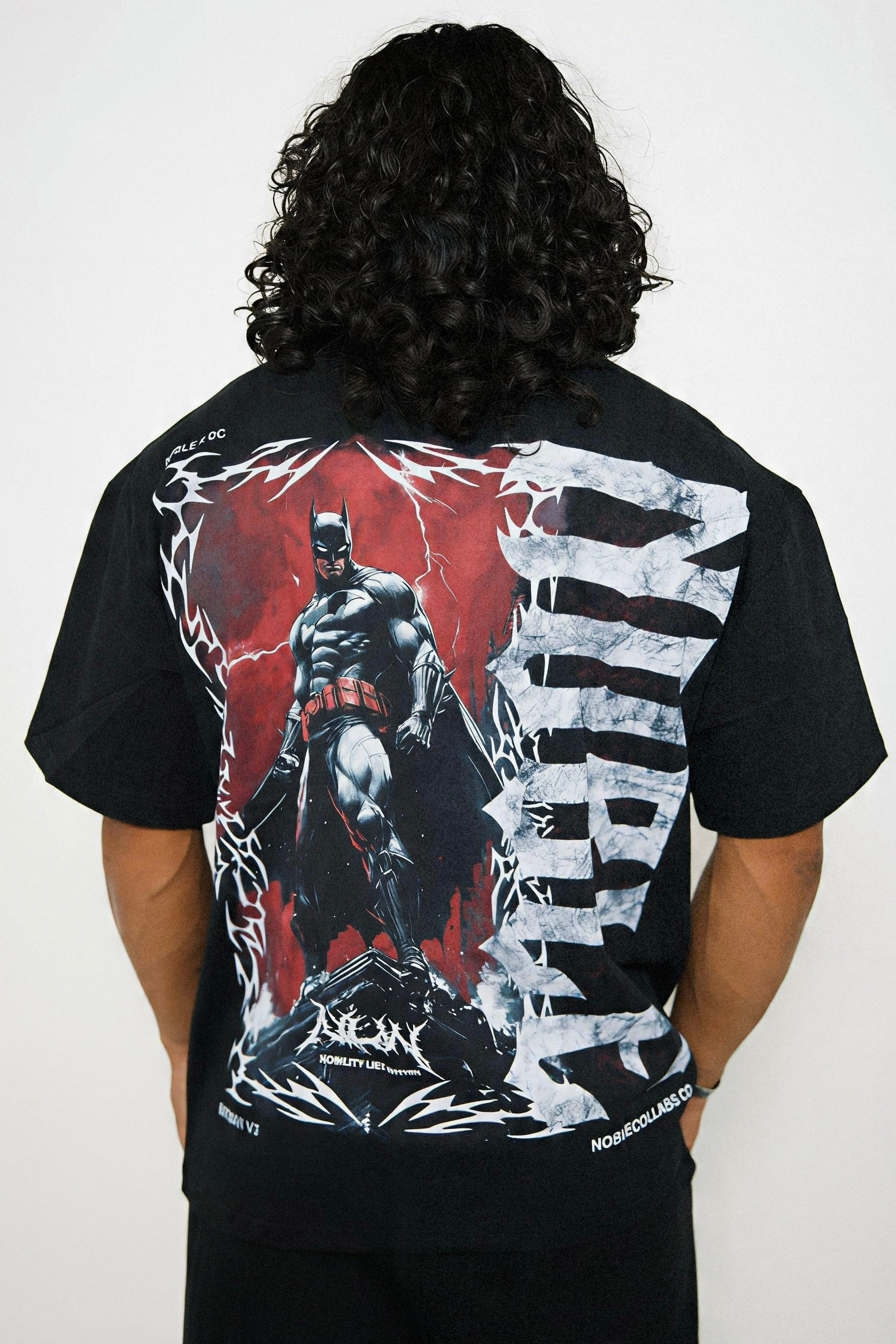 BAT V3 OVERSIZED TEE
