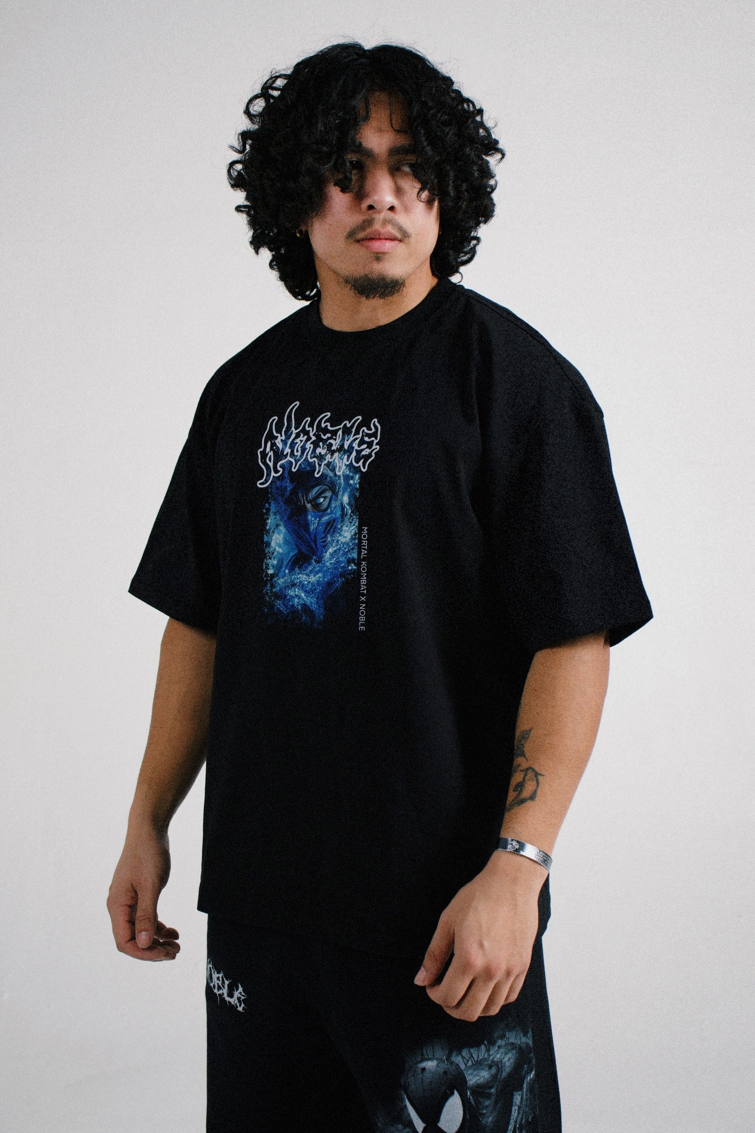 SUB ZERO OVERSIZED TEE