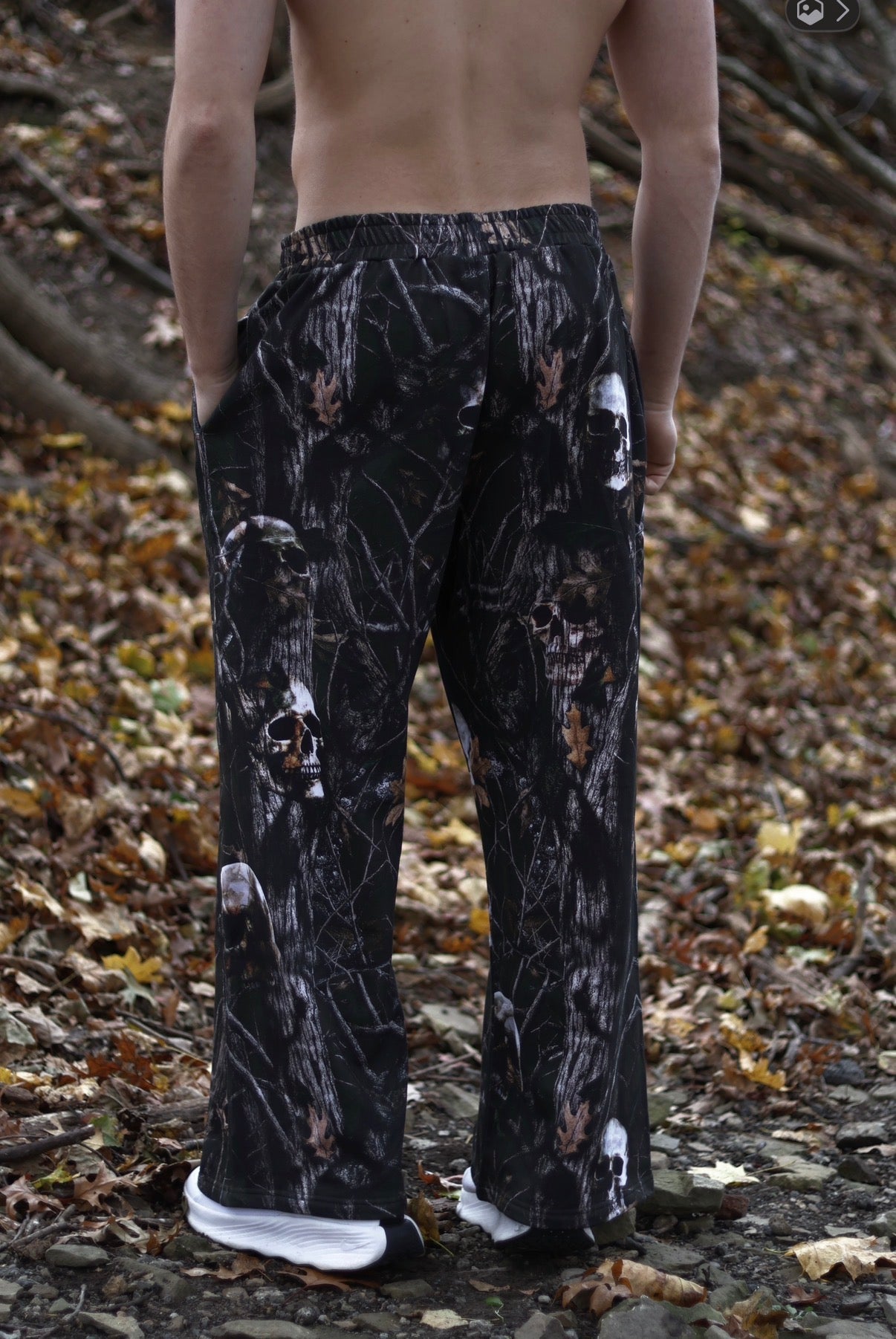 SKULL CAMO SWEATS | DARK OLIVE - noble