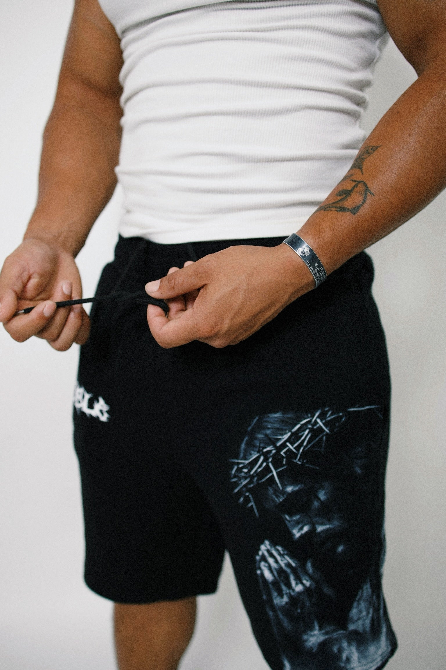 HAVE FAITH BAGGY SWEATSHORTS