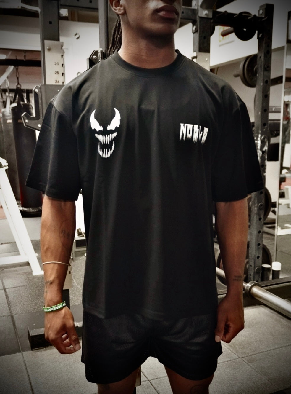 OVERSIZED “VENOM” TEE