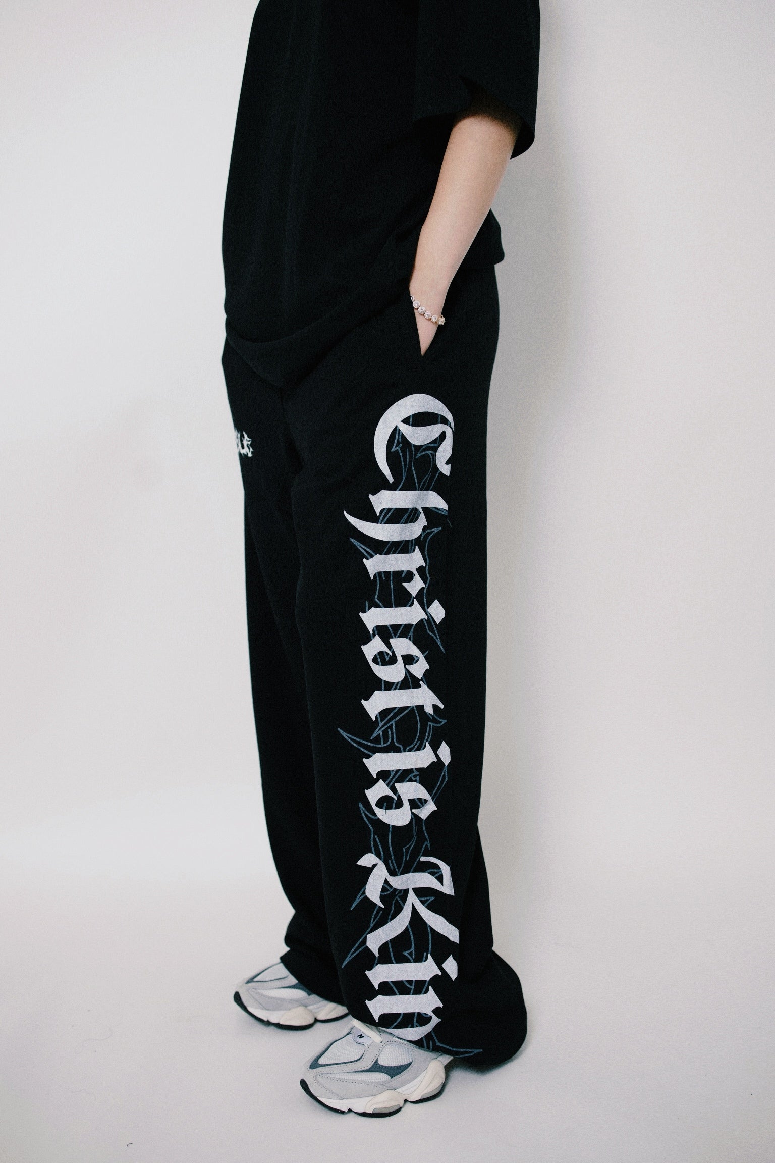 “CHRIST IS KING” BAGGY SWEATS