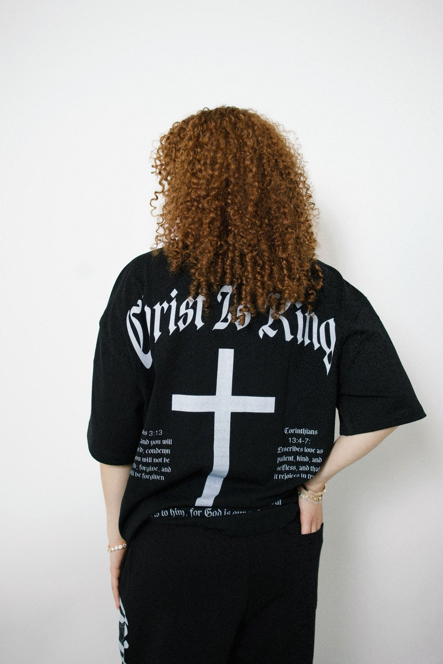 “CHRIST IS KING V3” OVERSIZED TEE