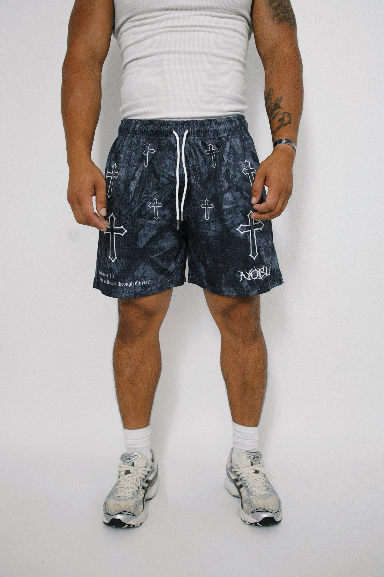 4:13 CROSS 6IN MESH SHORT (BLACK CAMO)