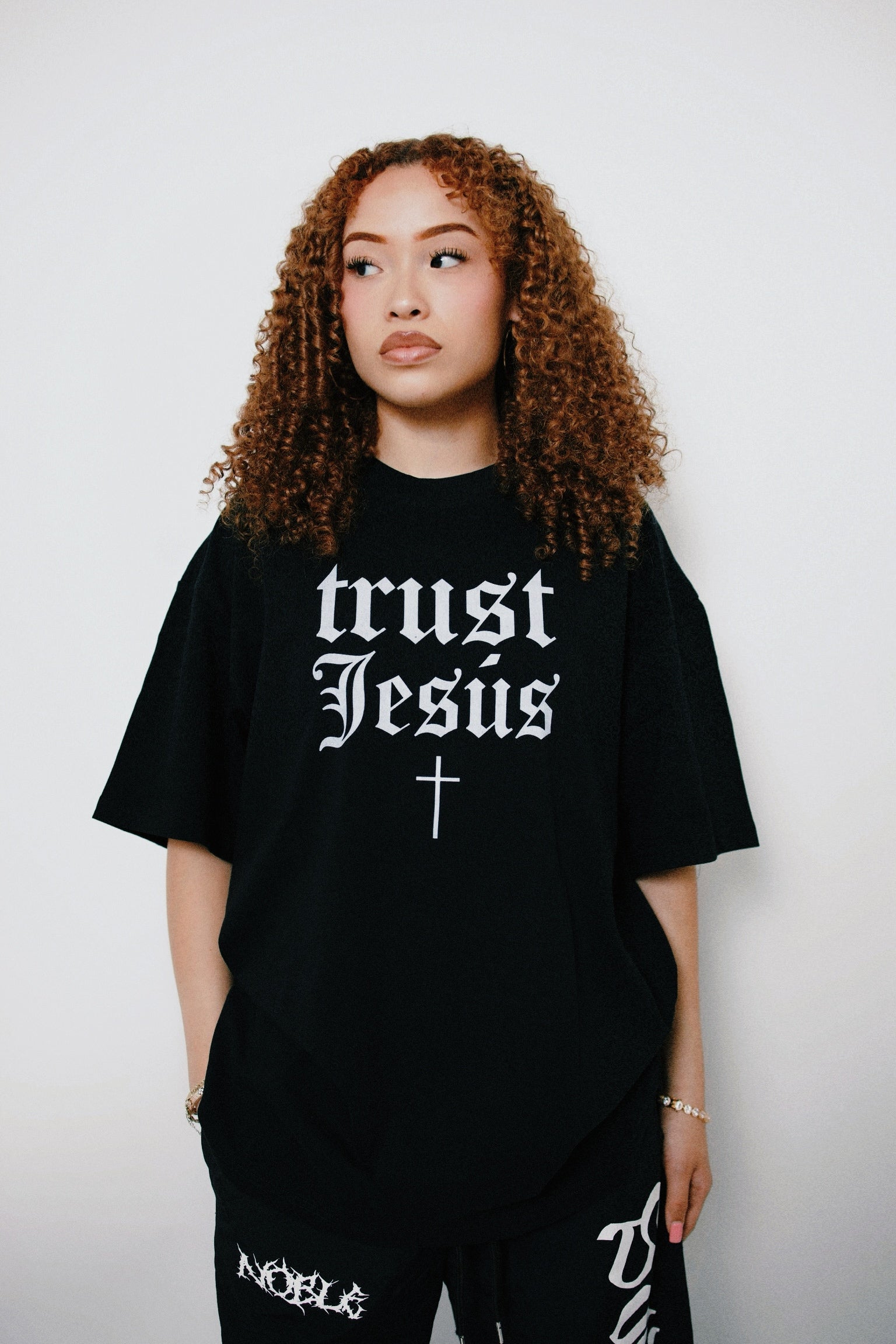 “TRUST JESUS” OVERSIZED TEE