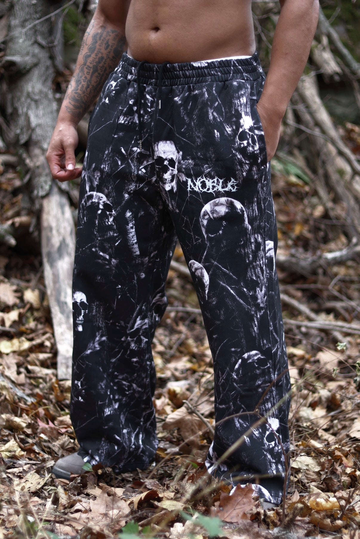 SKULL CAMO SWEATS | ONYX