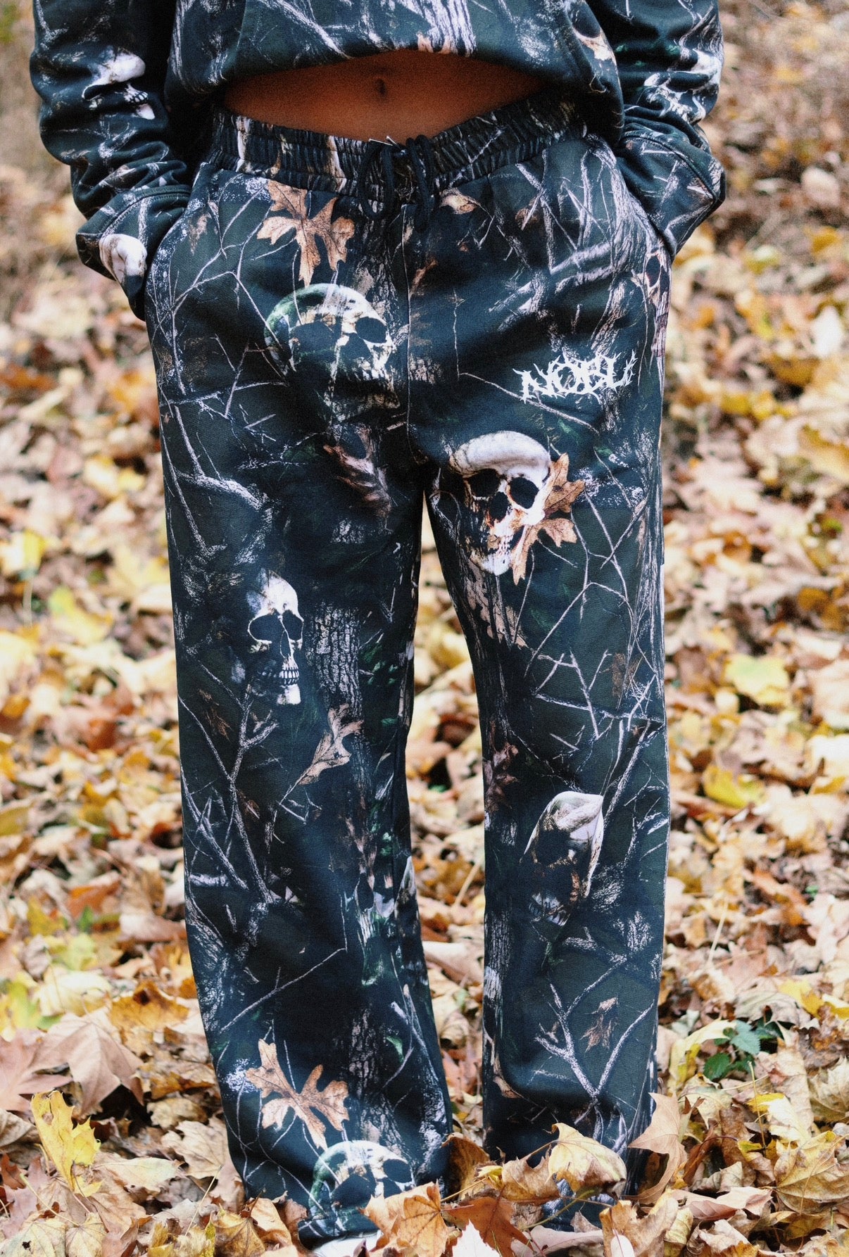 SKULL CAMO SWEATS | DARK OLIVE - noble