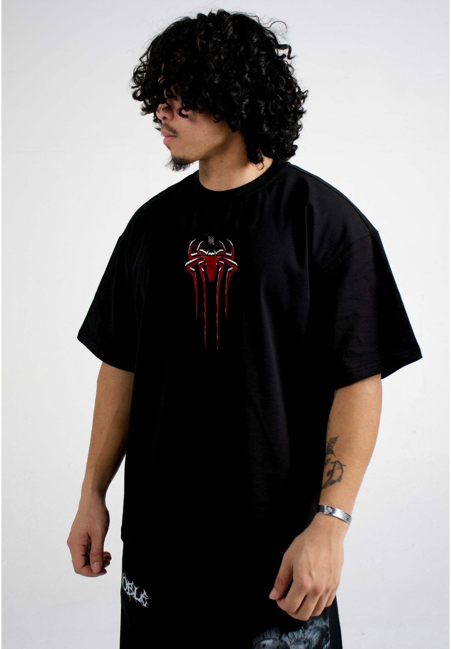TASM OVERSIZED TEE