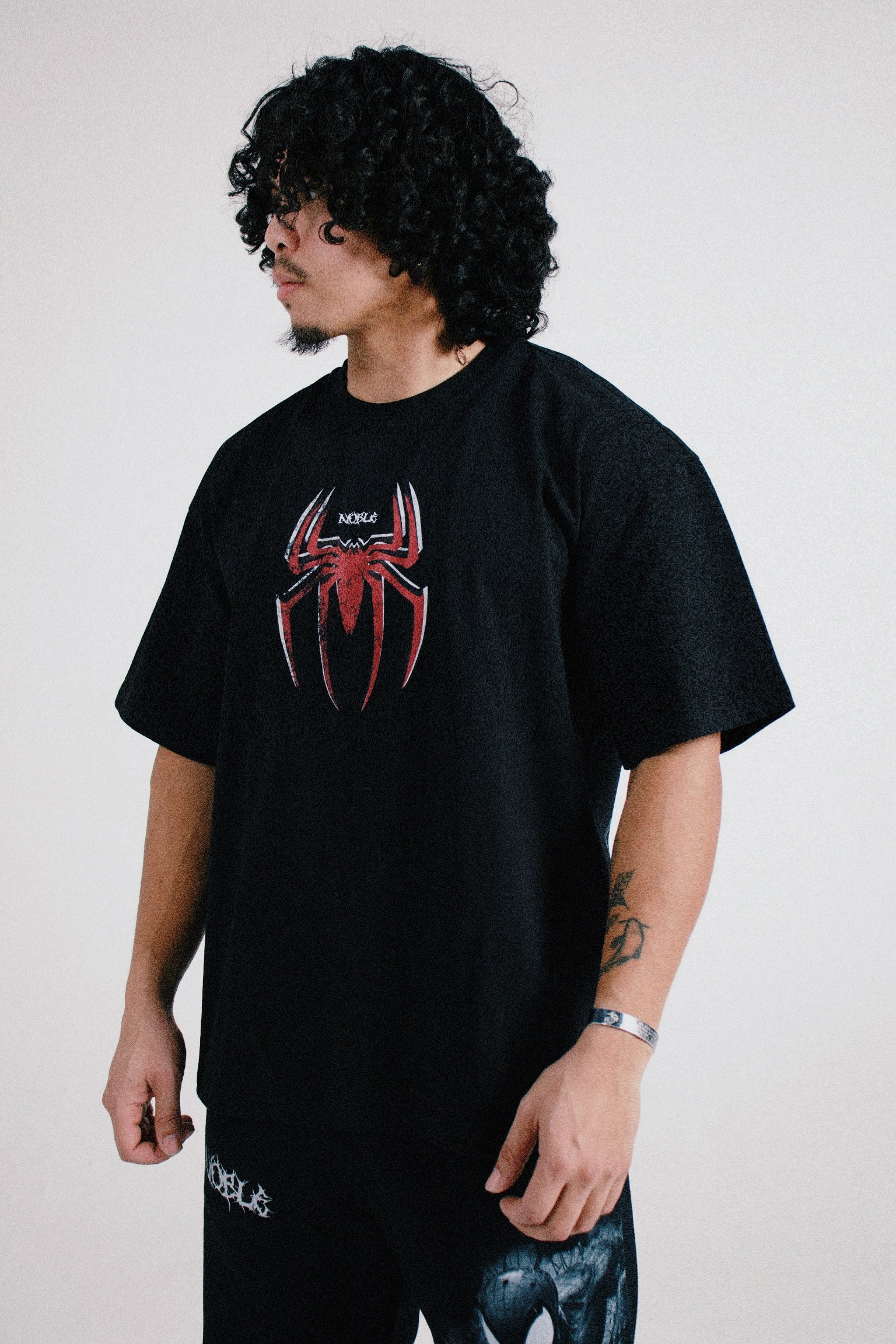 SAM RAIMI SPIDEY OVERSIZED TEE