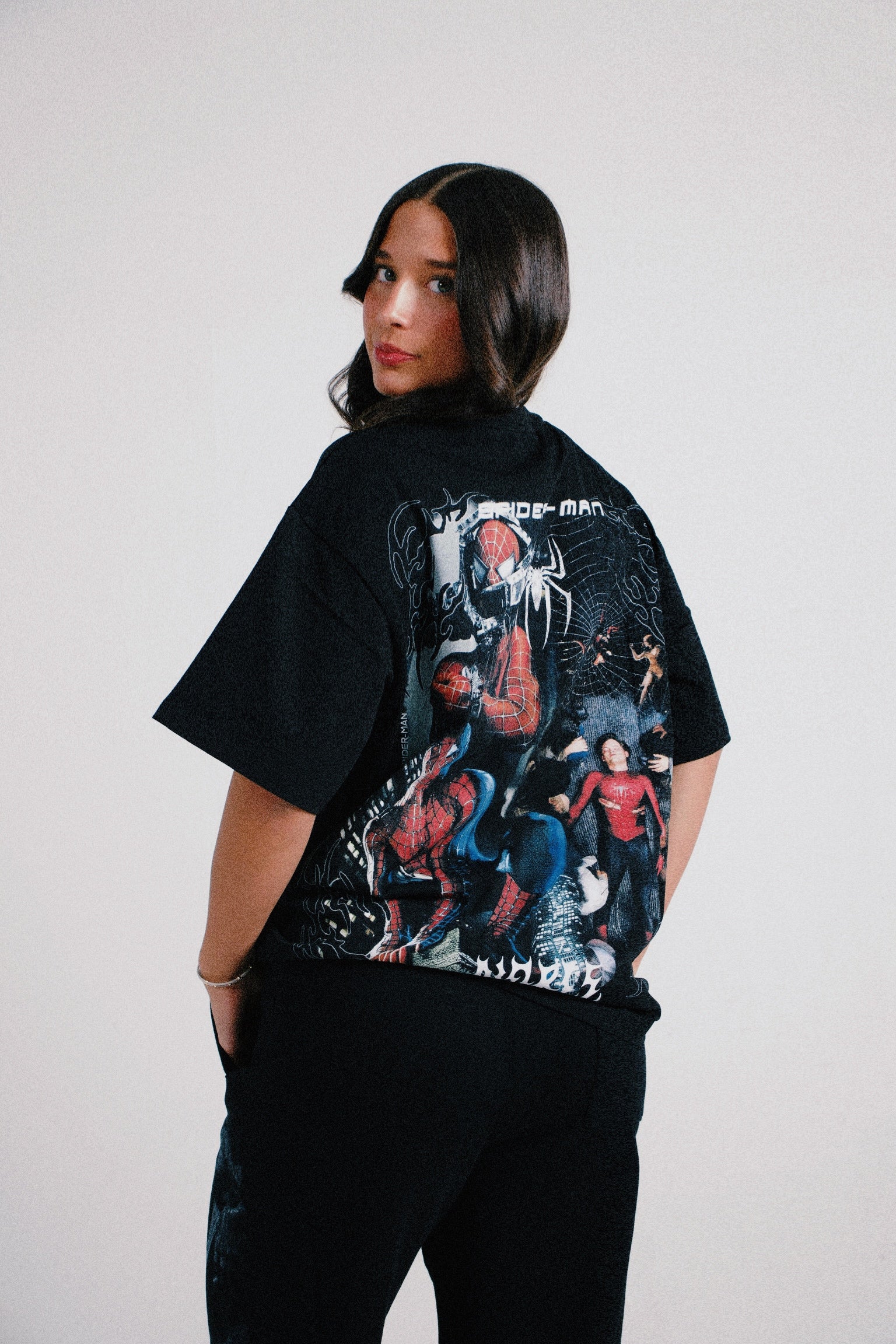 SAM RAIMI SPIDEY OVERSIZED TEE