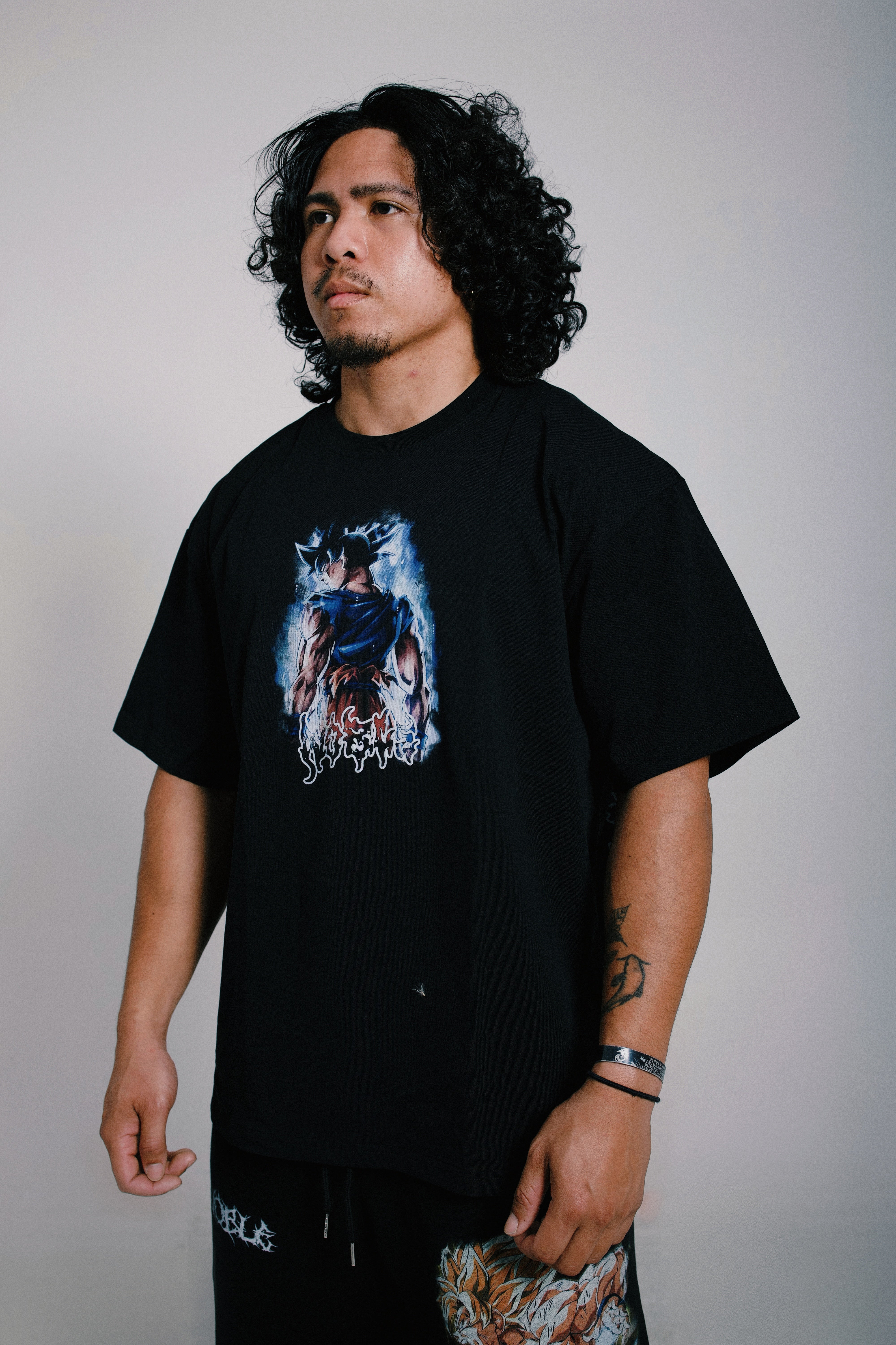 UI GOKU OVERSIZED TEE