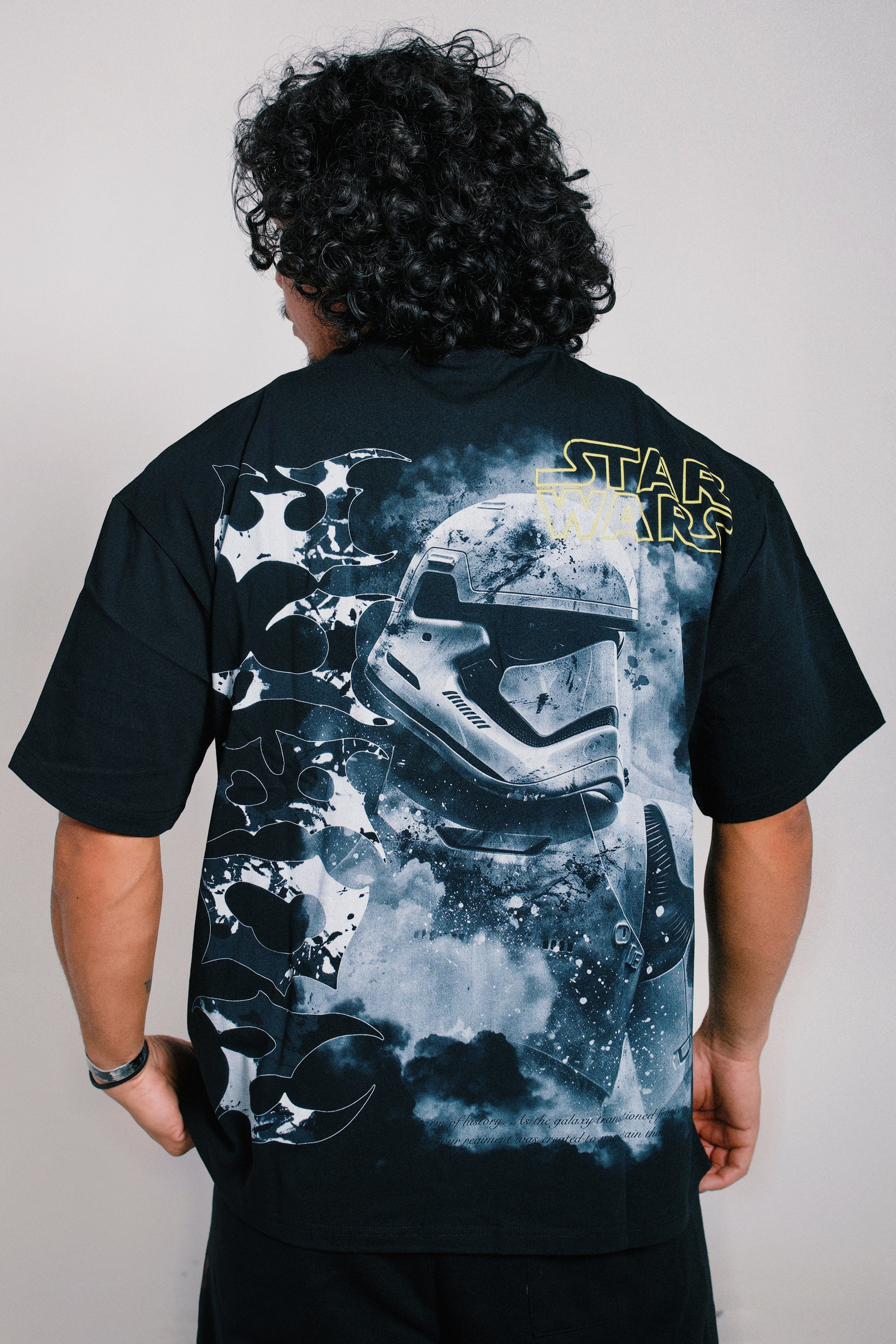 STORM TROOPER OVERSIZED TEE